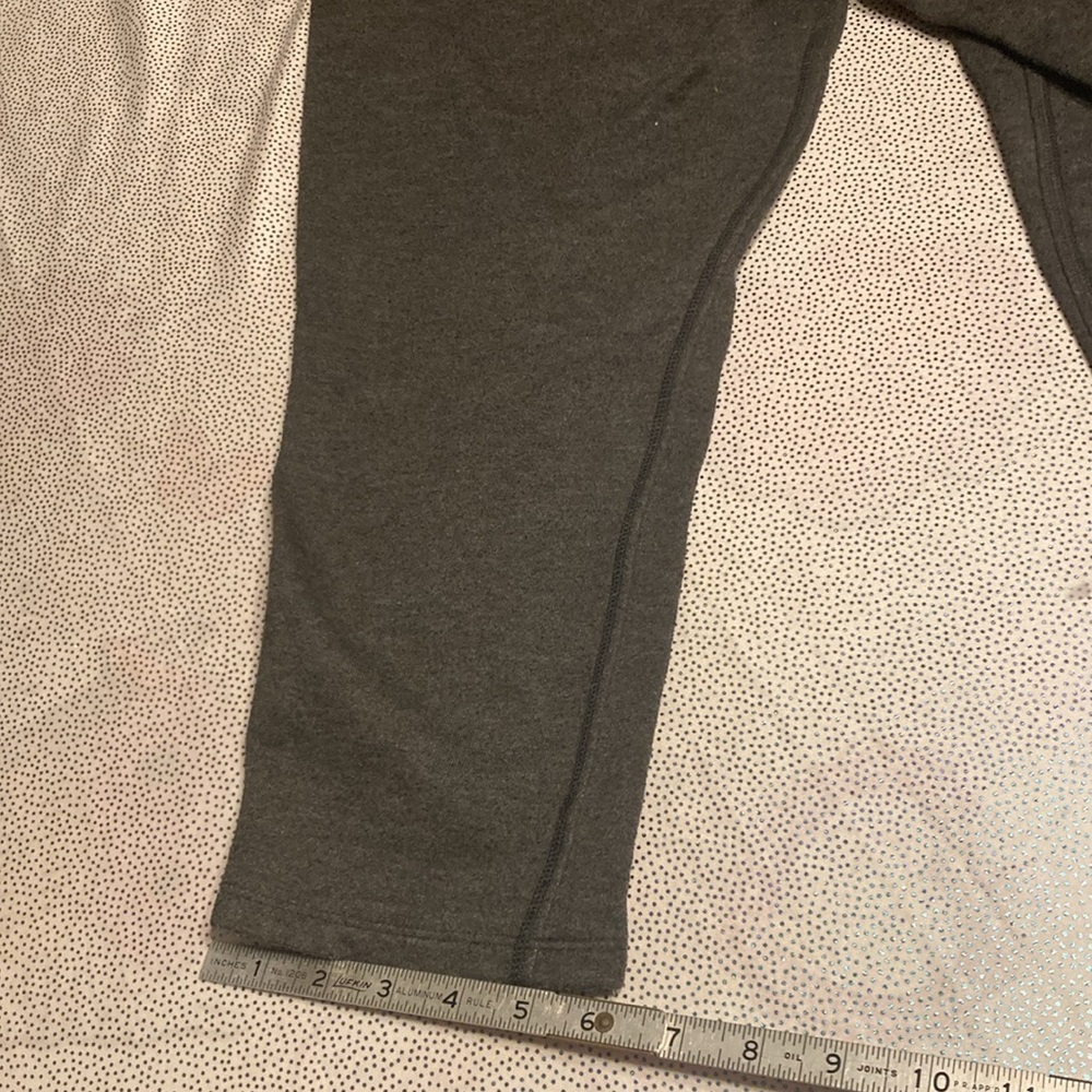 Nike women’s capri size M - Picture 10 of 14